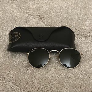 Ray-Ban Round Sunglasses